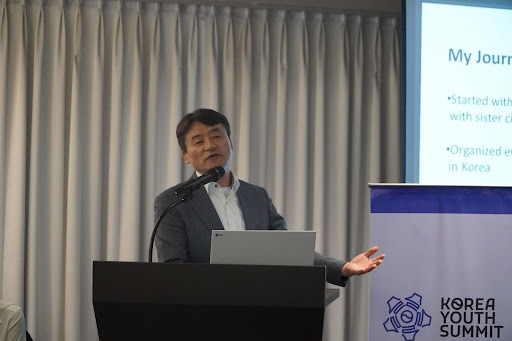 Youngjo Choi Shares Global Career and Cultural Insights at Korea Youth Summit 2025